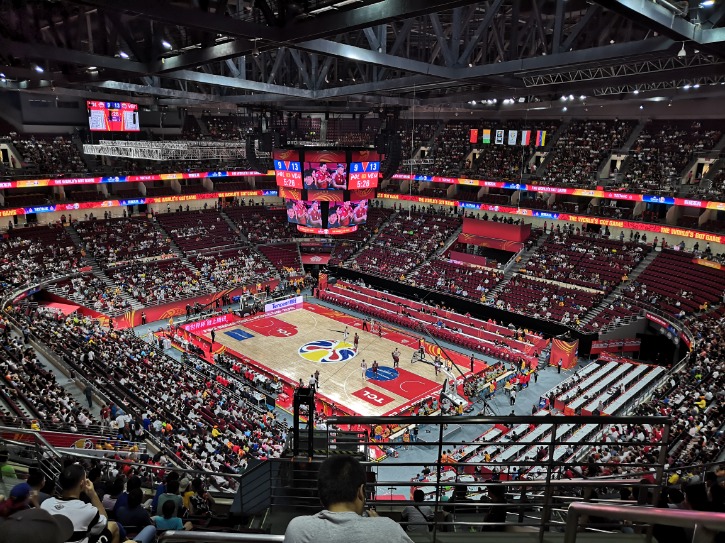 动态,湖人阵容变,勇士球星回,爱游戏,线上娱乐,游戏互动,在线平台,娱乐活动,游戏娱乐平台